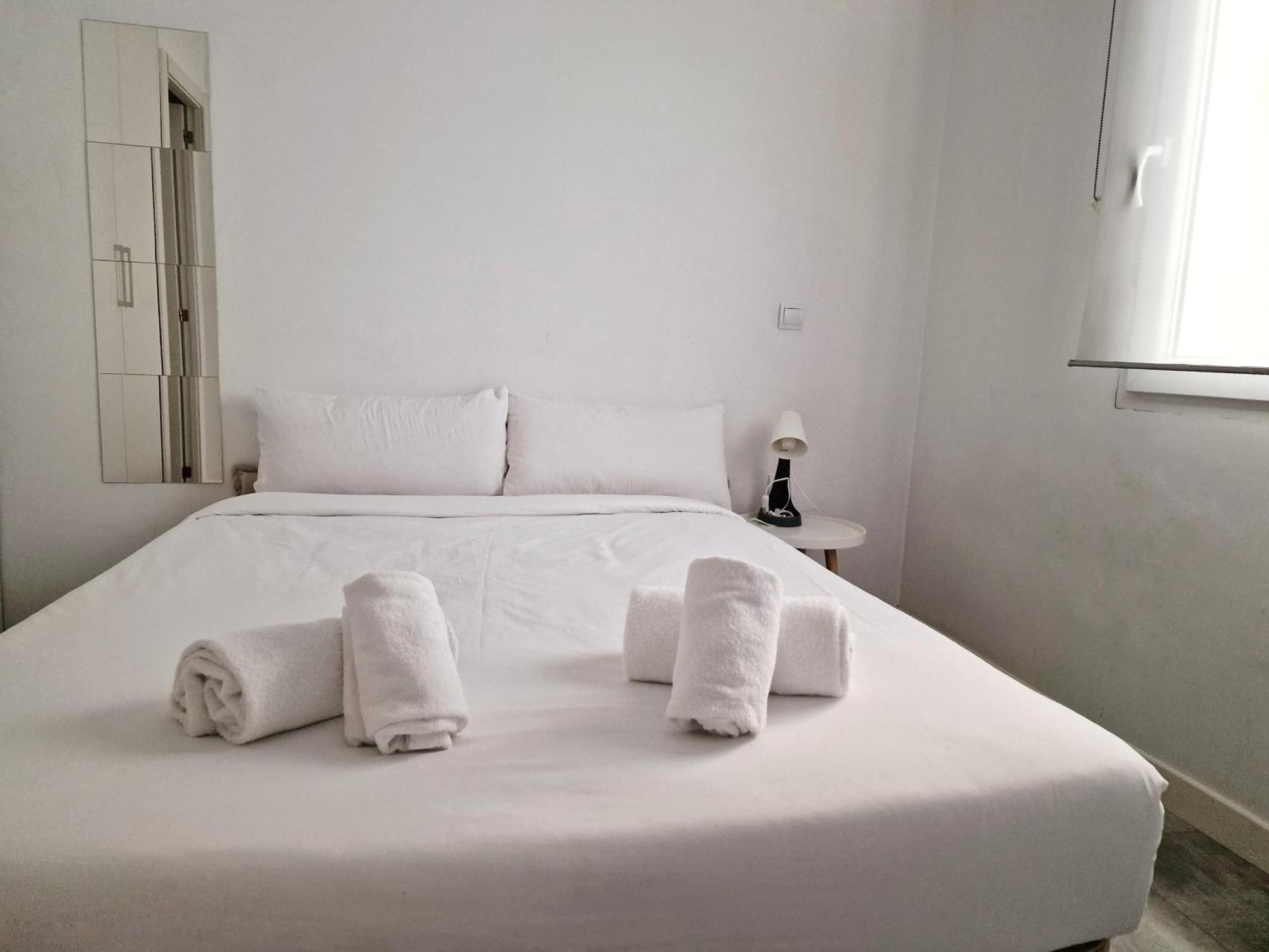 San Buenaventura Vistillas Apartamento Para Dos Apartman Madrid Kültér fotó